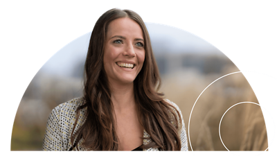 Image of Alina, Sr. People Consultant