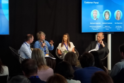 Discussion on the stage